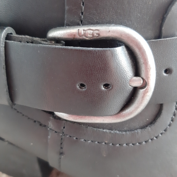 Ugg black leather boots - Picture 5 of 10